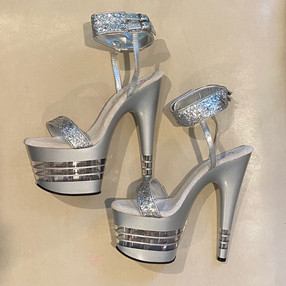 Pleaser Adore 778LN 7 inch platform heels